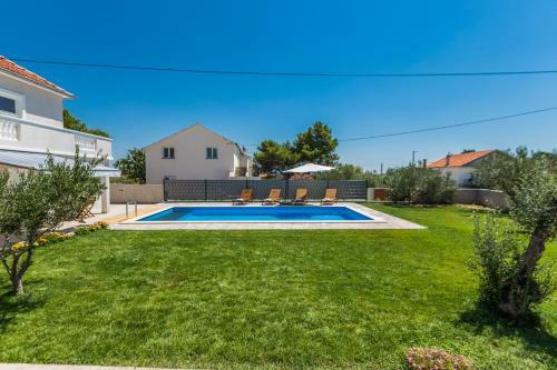 Villa Kristina Holiday Home With Private Swimmingpool