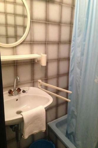Hostal Apt And Rooms Alijam - Parking