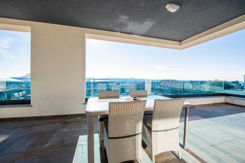 Apartamentos Villa Tadic