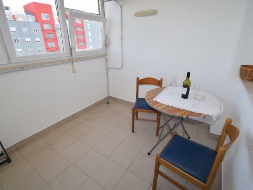 Spacious Apartment In Zadar Near Town