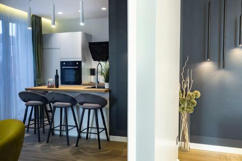 Marcius Luxury Apartment With Jacuzzi & Sauna