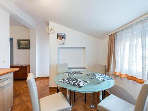 Scenic Apartment In Zadar With Terrace