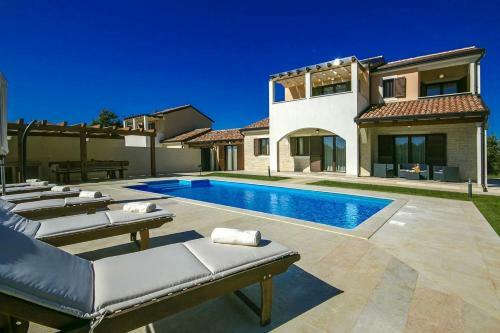 Villa Genia 2