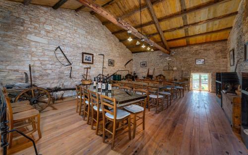 Hostal Relais And Wine San Tommaso