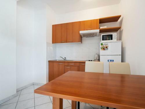 Panoramic Apartment In Banjole Near Pula Town Centre