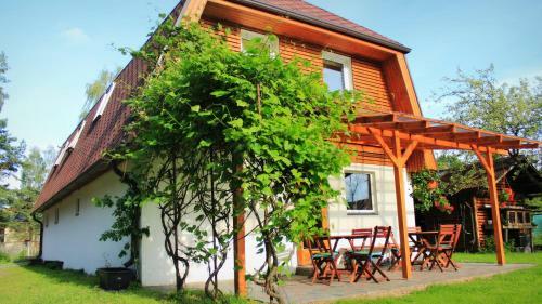 Hostal Beltes Street Guest House