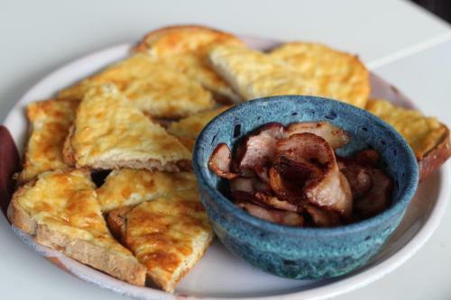 Hostal Beltes Street Guest House