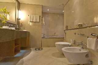 Marina Hotel