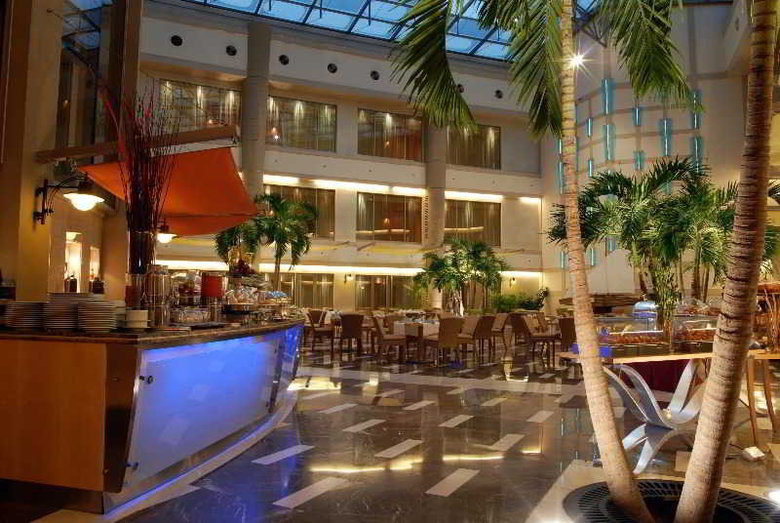 Marina Hotel