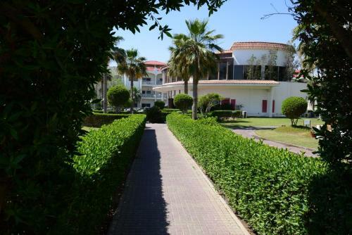 Rimal Hotel & Resort