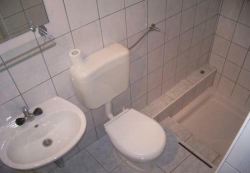 Apartments Josip - 150m From Beach