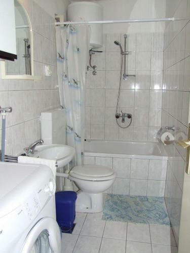 Apartment ?ana-30m From Beach