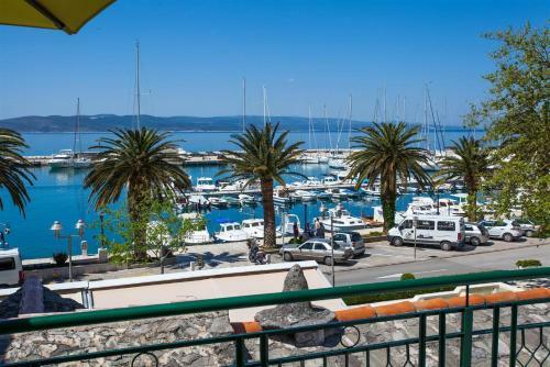 Apartment Rilka - 20m From The Sea