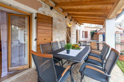 Villa Holiday Home Katarina