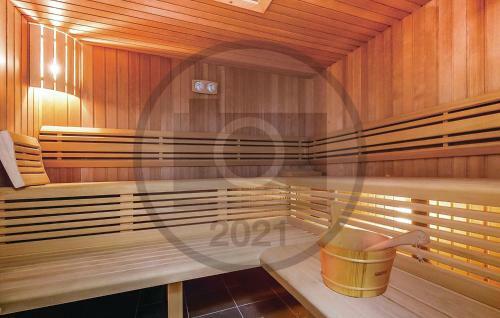 Four-bedroom Holiday Home In Bicici