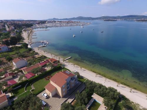 Apartments Citrine On The Beach