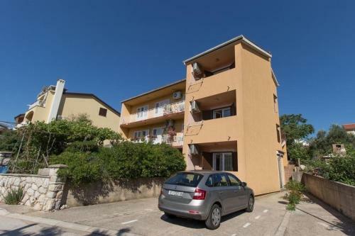 Apartments Marija - With Parking