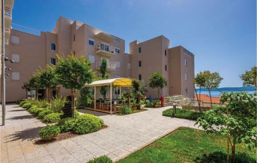 One-bedroom Apartment In Crikvenica