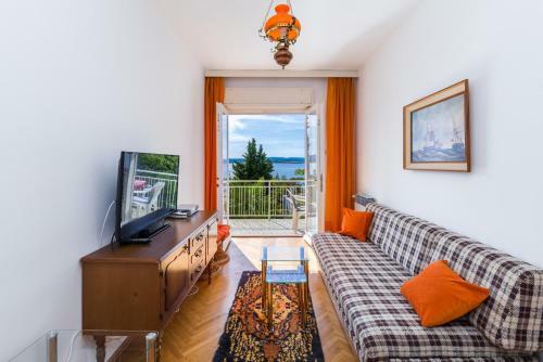 Apartamentos Mica