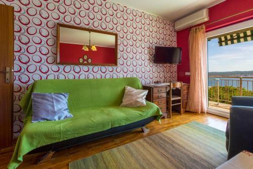 Apartamentos Nella.