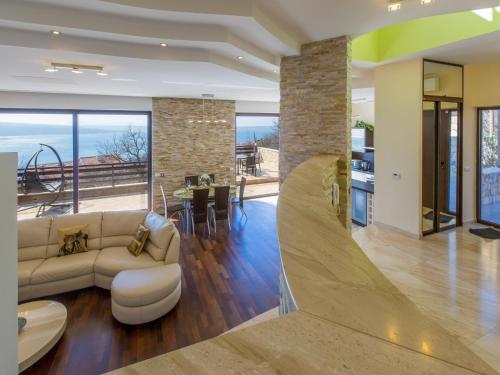 House Villa Sky