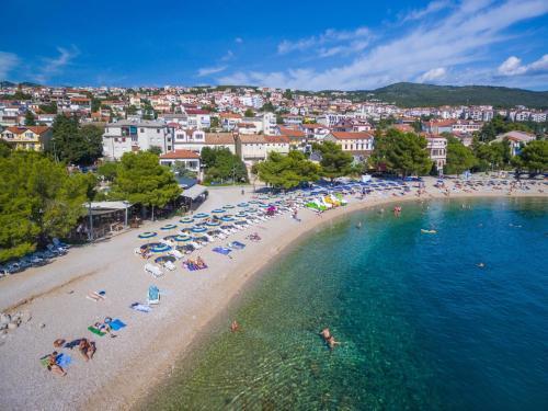 Apartamentos Vedry