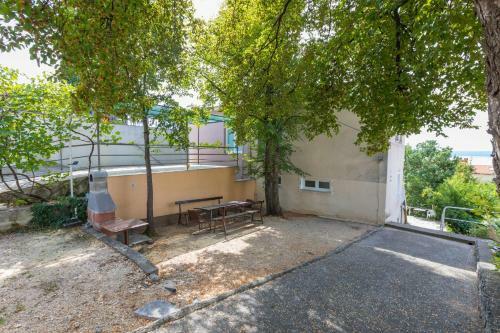 Apartamentos Avisnja