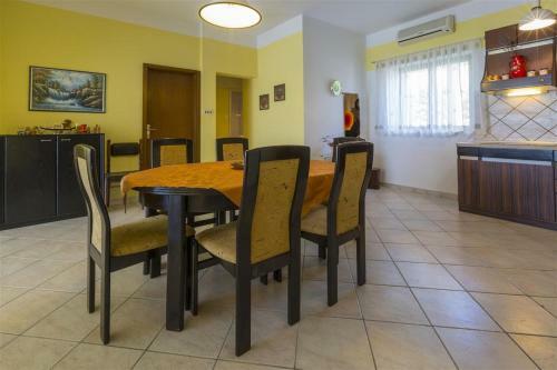 Apartamentos Jan R