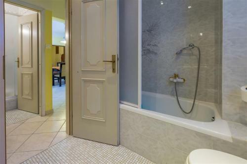 Apartamentos Jan R
