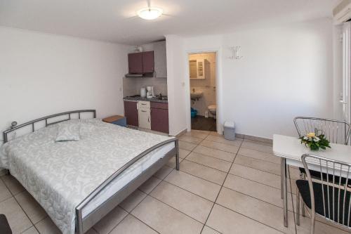 Apartments Alen 1