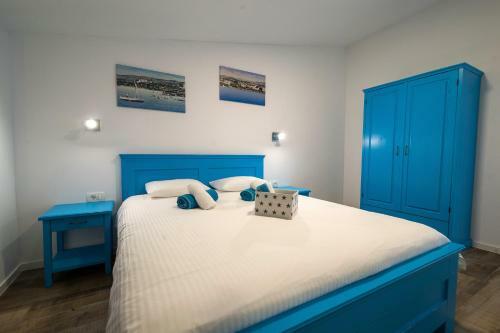 Luxury Sea View Apartments