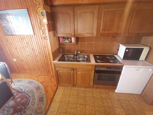Apartment Andrija 41 Pax