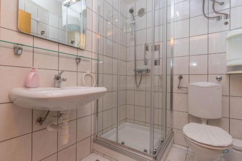 Apartamentos Christine 2