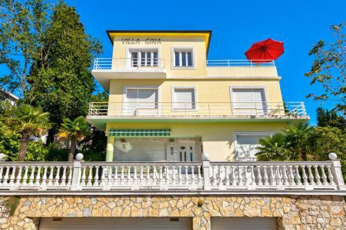 Apartamentos Villa Gina