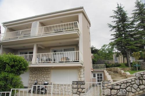 Apartment 2 Biba 41