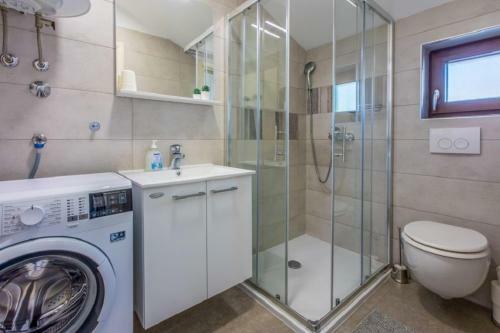 Apartment Anton Ri 31 Pax