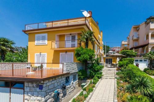 Apartamentos Blazi