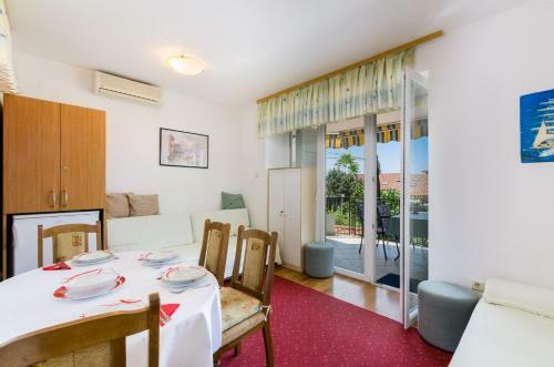 Apartamentos Culo Crni Mol