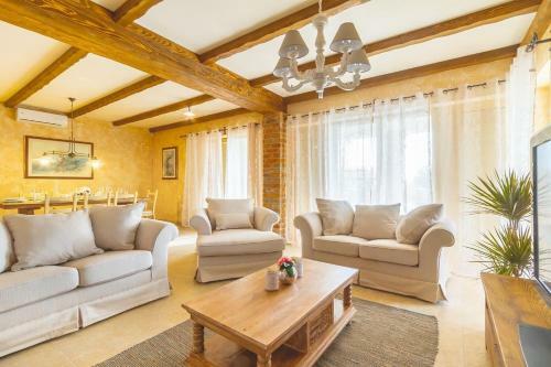 Luxury Villa Tia