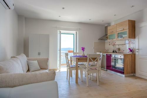 Villa Andrea In Brela, Private Pool