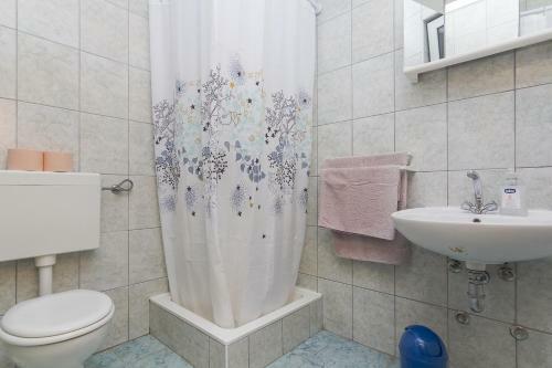 Apartments Sonja - 100 M From Sea