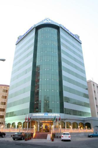 Apartamentos Sara Plaza