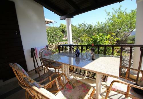 Holiday Home Uzlu - Relaxing