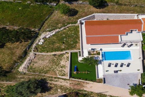 Villa Rustic Stone House