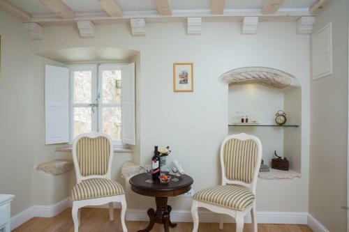 Studio Apartments Sonatina