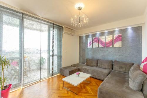 Skyscraper Apartment