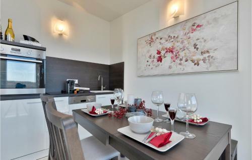 Three-bedroom Holiday Home In Durdevac