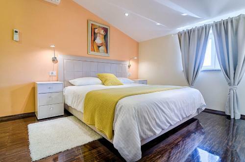 Captain's House - Villa With Swimming Pool & Sauna