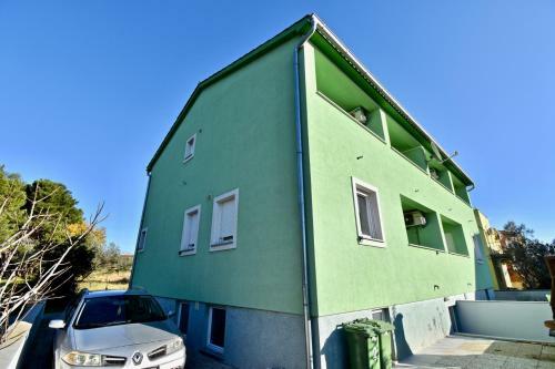Hostal Sea View Apartments Near The Beach