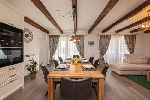 Villa Mercedes